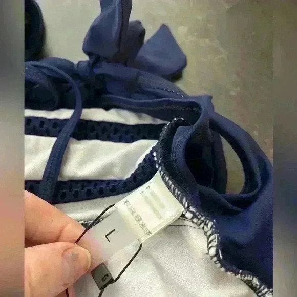 Tempt Me Women Sexy One Piece Swimsuit Halter Plunge V Neck Monokini Large- NWT - Picture 8 of 10